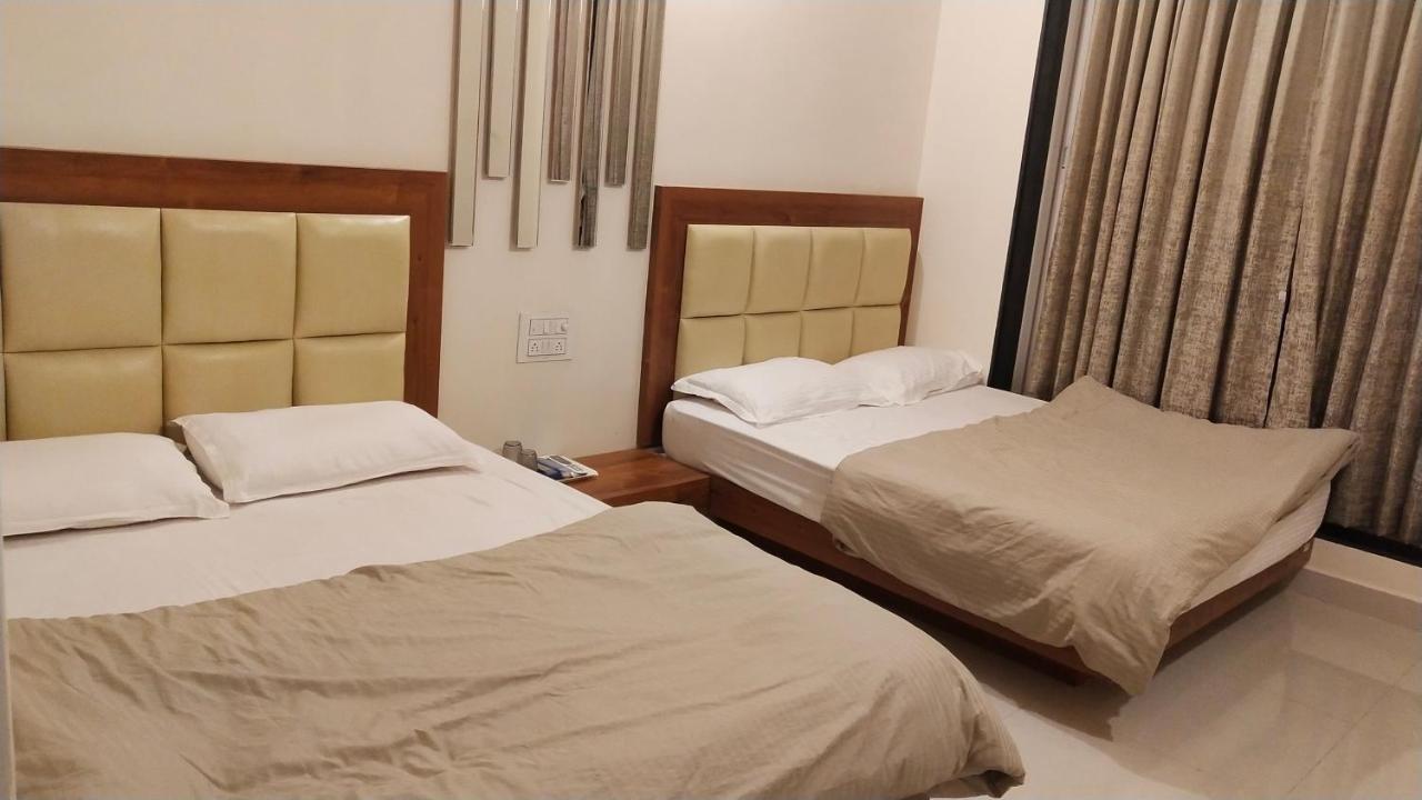 Hotel Kailash Virpur Bagian luar foto